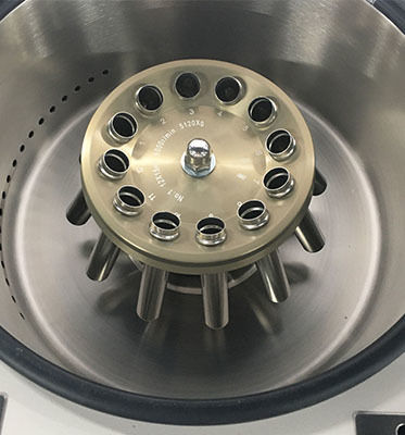 Cence L600-A χαμηλής ταχύτητας φυγοκεντρική 6000rpm 5120xg για τον διαχωρισμό του αίματος